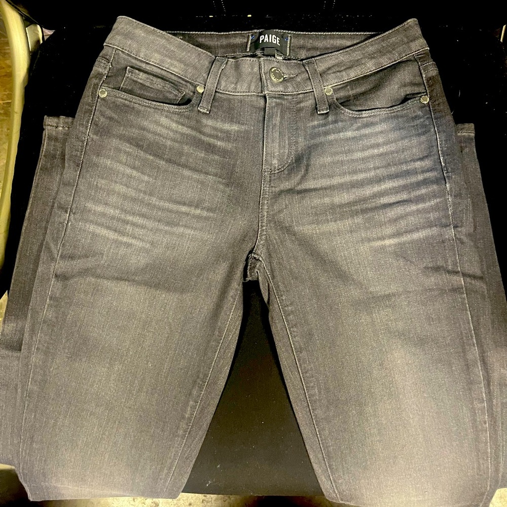 PAIGE BUTTERY SOFT GREY JEANS, SKINNY, SIZE 26, NWOT. ultra skinny. stretchy.